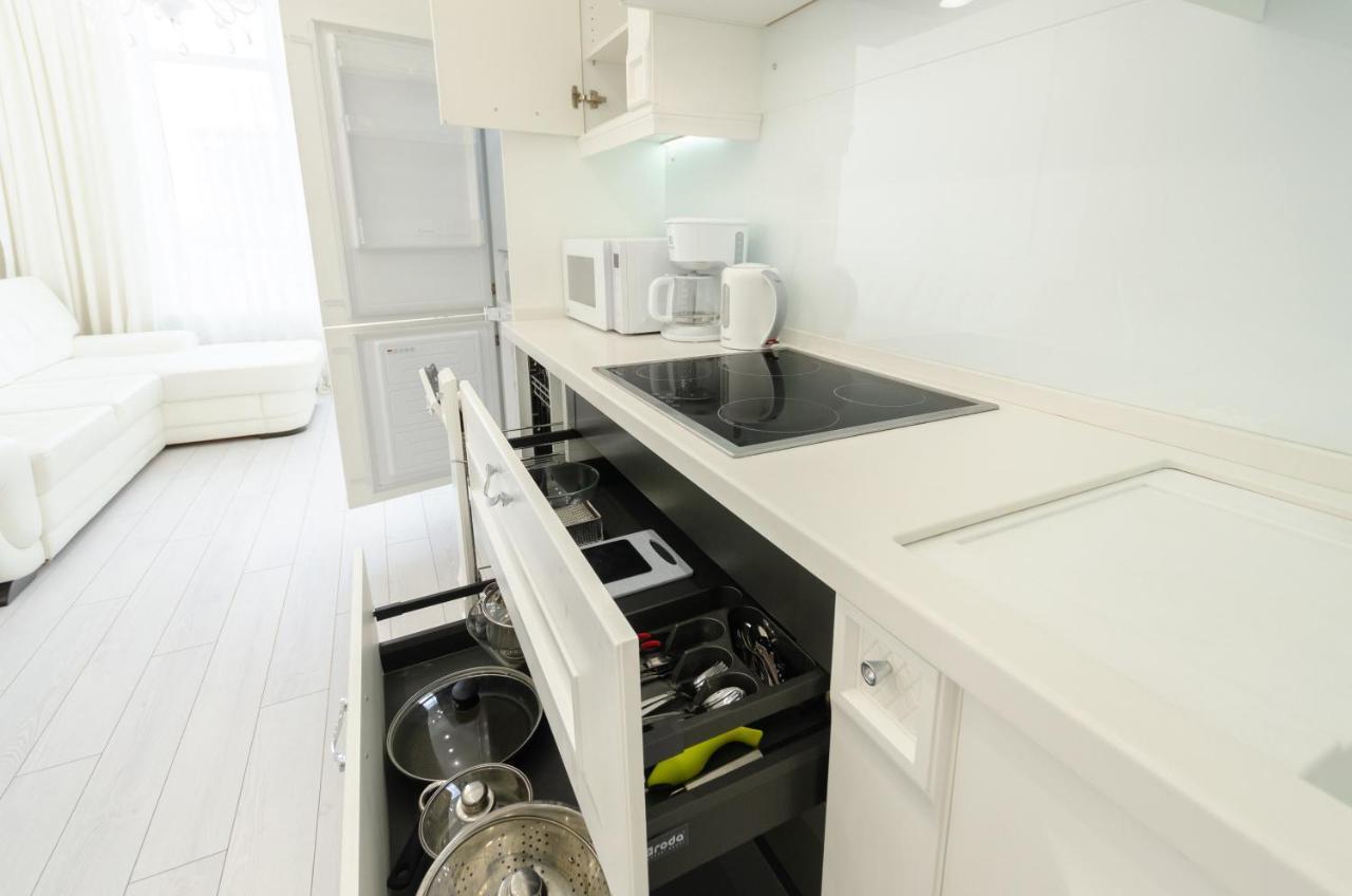 Petrovdom Apartments 10-353 In Rc Central Park, 7 John Mccain Street キエフ エクステリア 写真